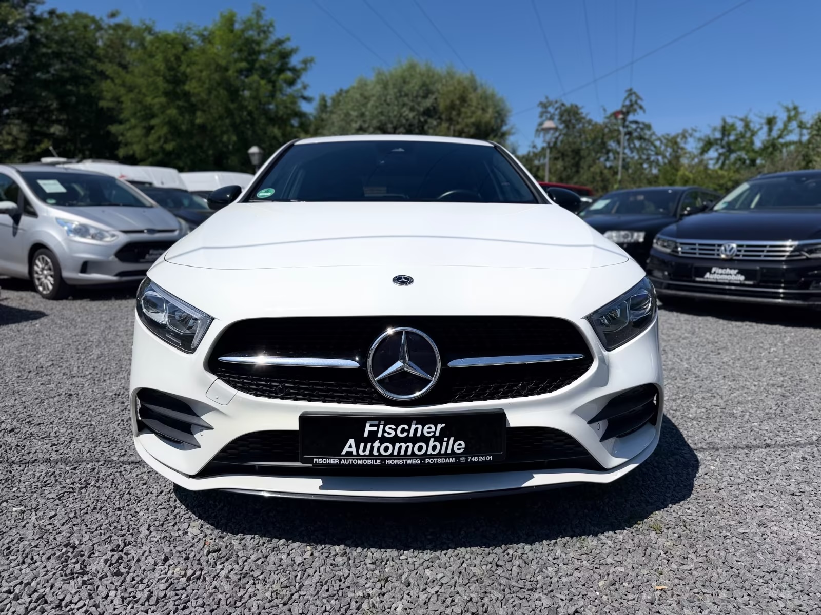 Mercedes-Benz A 200 Edition 2020 AMG Line Ansicht 2