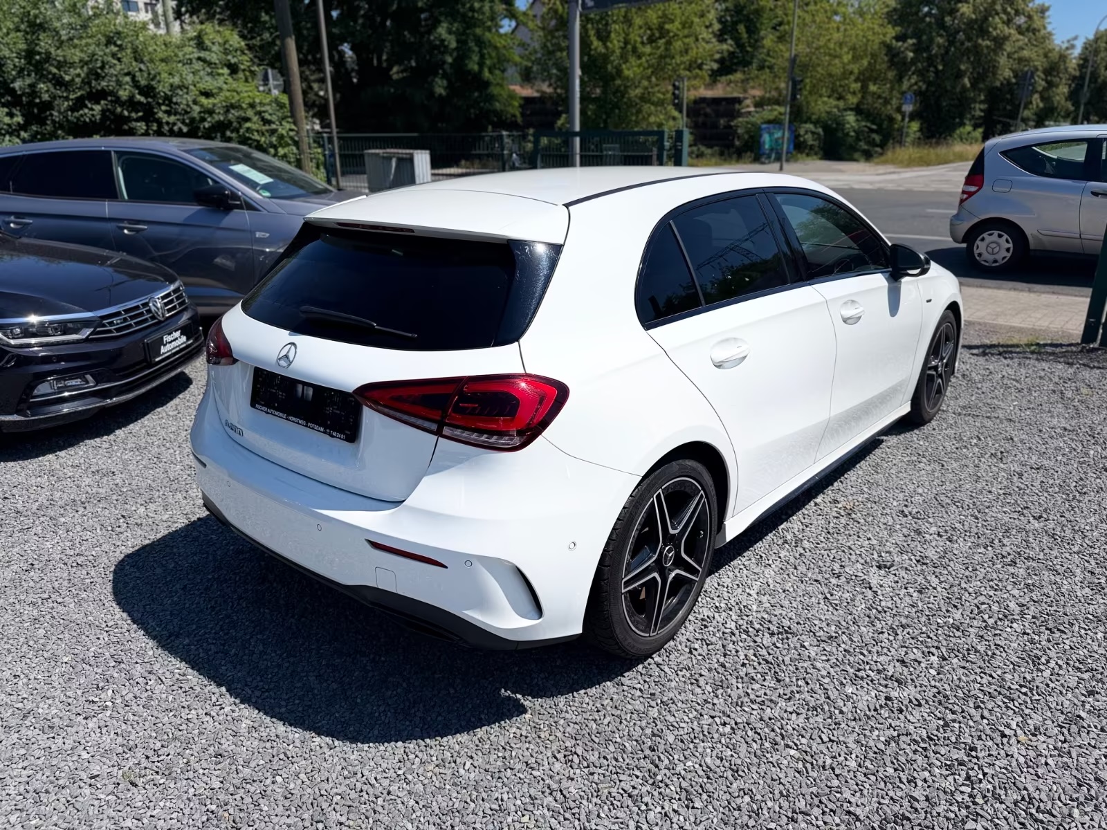 Mercedes-Benz A 200 Edition 2020 AMG Line Ansicht 5