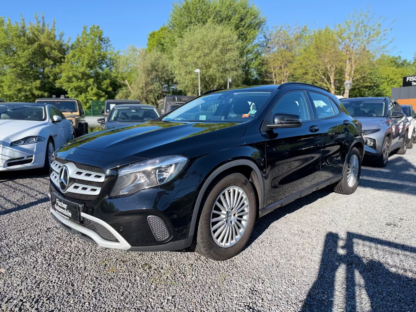 Mercedes-Benz GLA 200