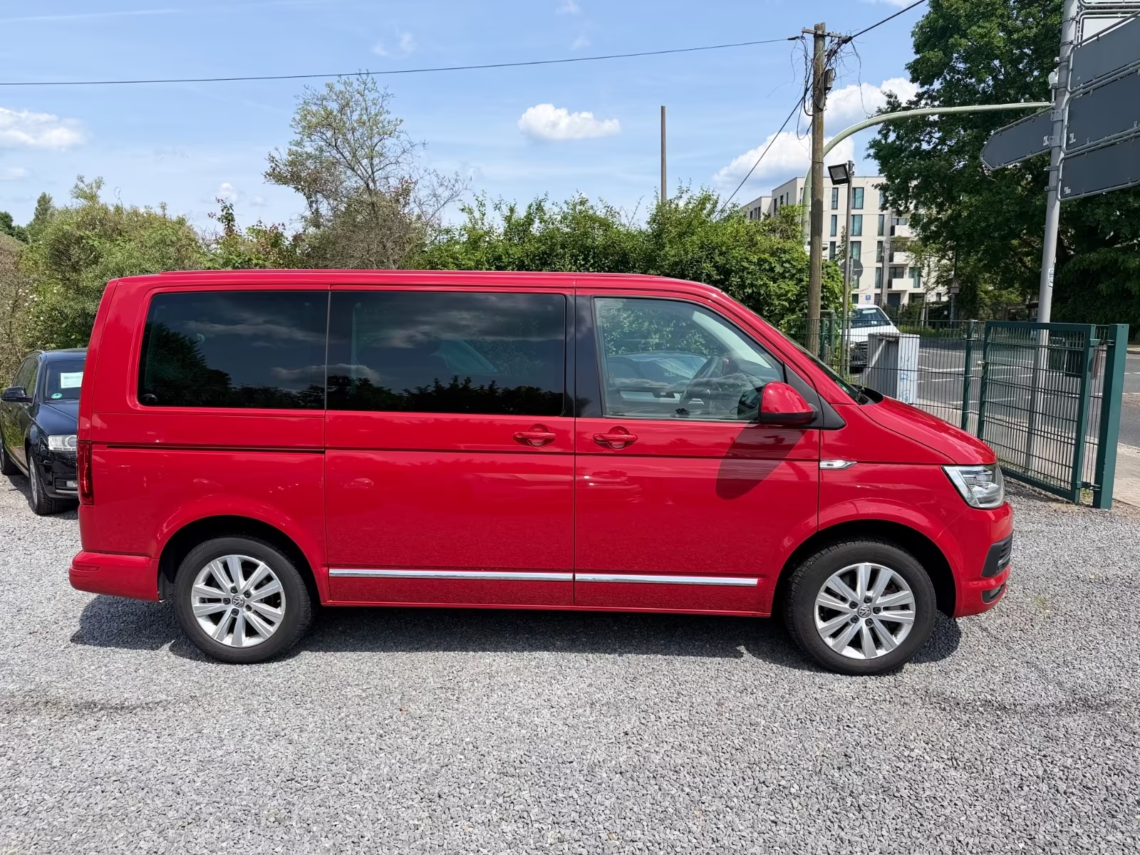 Volkswagen T6 Caravelle Highline 4Motion Ansicht 4