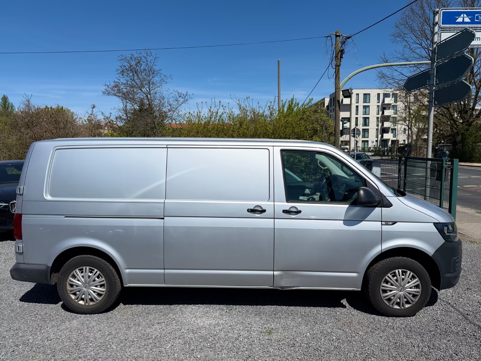 Volkswagen T6 Transporter Kasten Ansicht 4